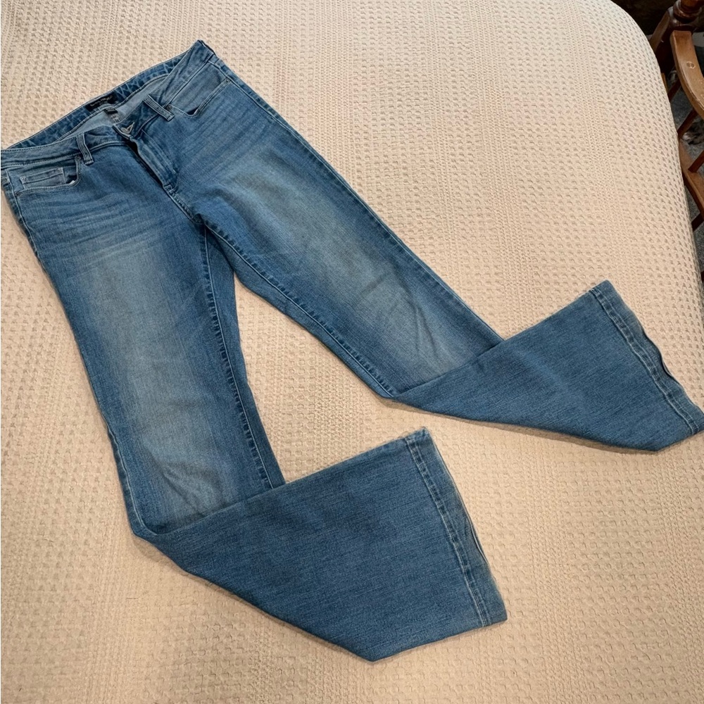 Banana Republic Women’s Light to Medium Blue Wide Leg Jeans 30/10